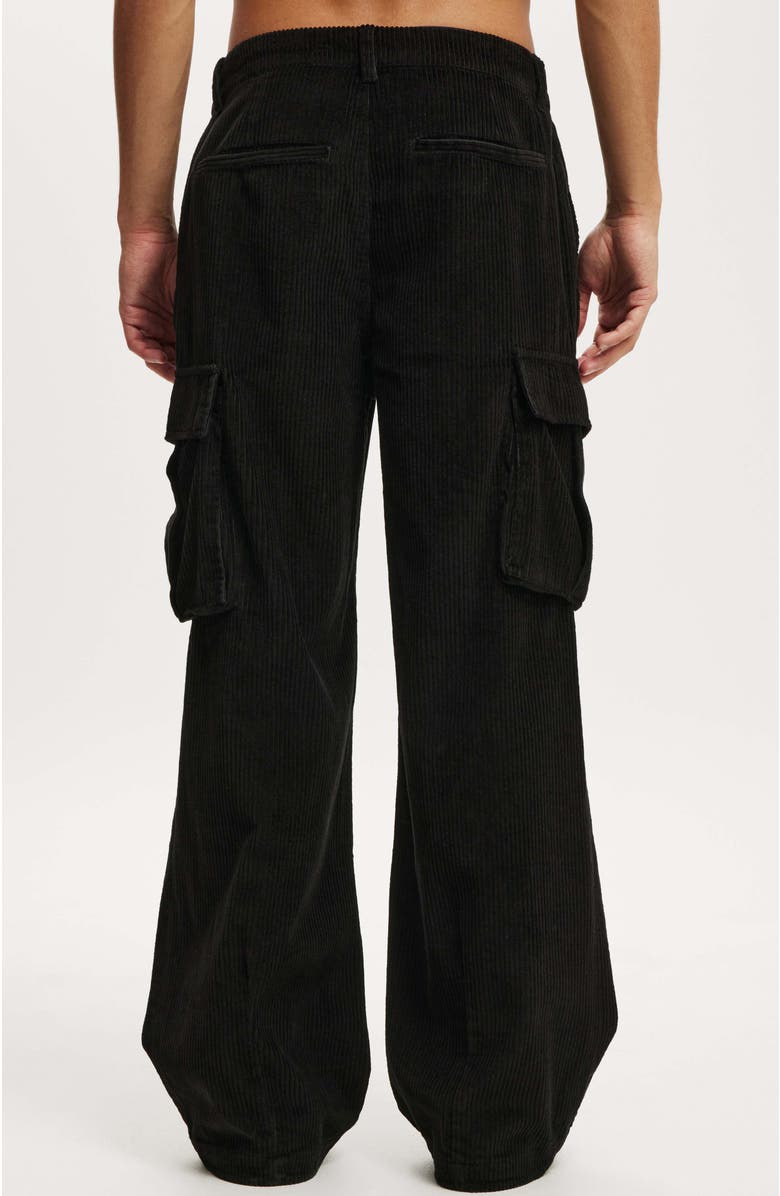 Cotton On Men's Baggy Pleat Cargo Pant, Alternate, color,