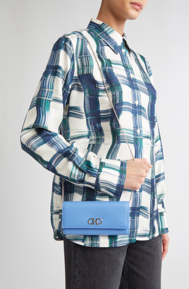 FERRAGAMO Double Gancio Leather Wallet On A Chain, Alternate, color, Bleuet/ Oxford Blue