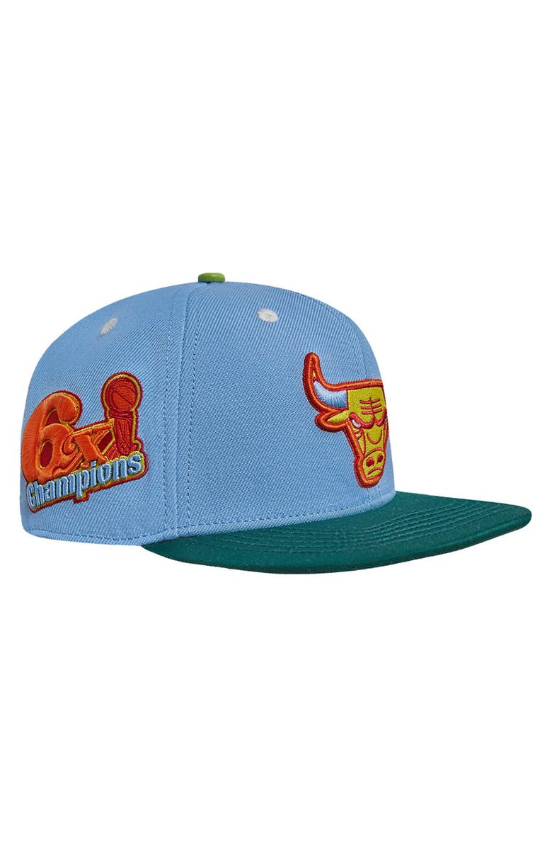 PRO STANDARD Men's Pro Standard Light Blue/Green Chicago Bulls Retro Program 2-Tone Snapback Hat, Main, color, Light Blue