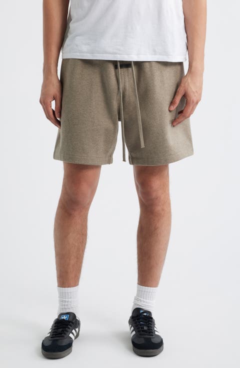 【FEAROFGOD】ESSENTIALS Relaxed Fleece Sweatshort WithPiping Kids Classic Fleece Sweatshort in Timber | Fear of God
