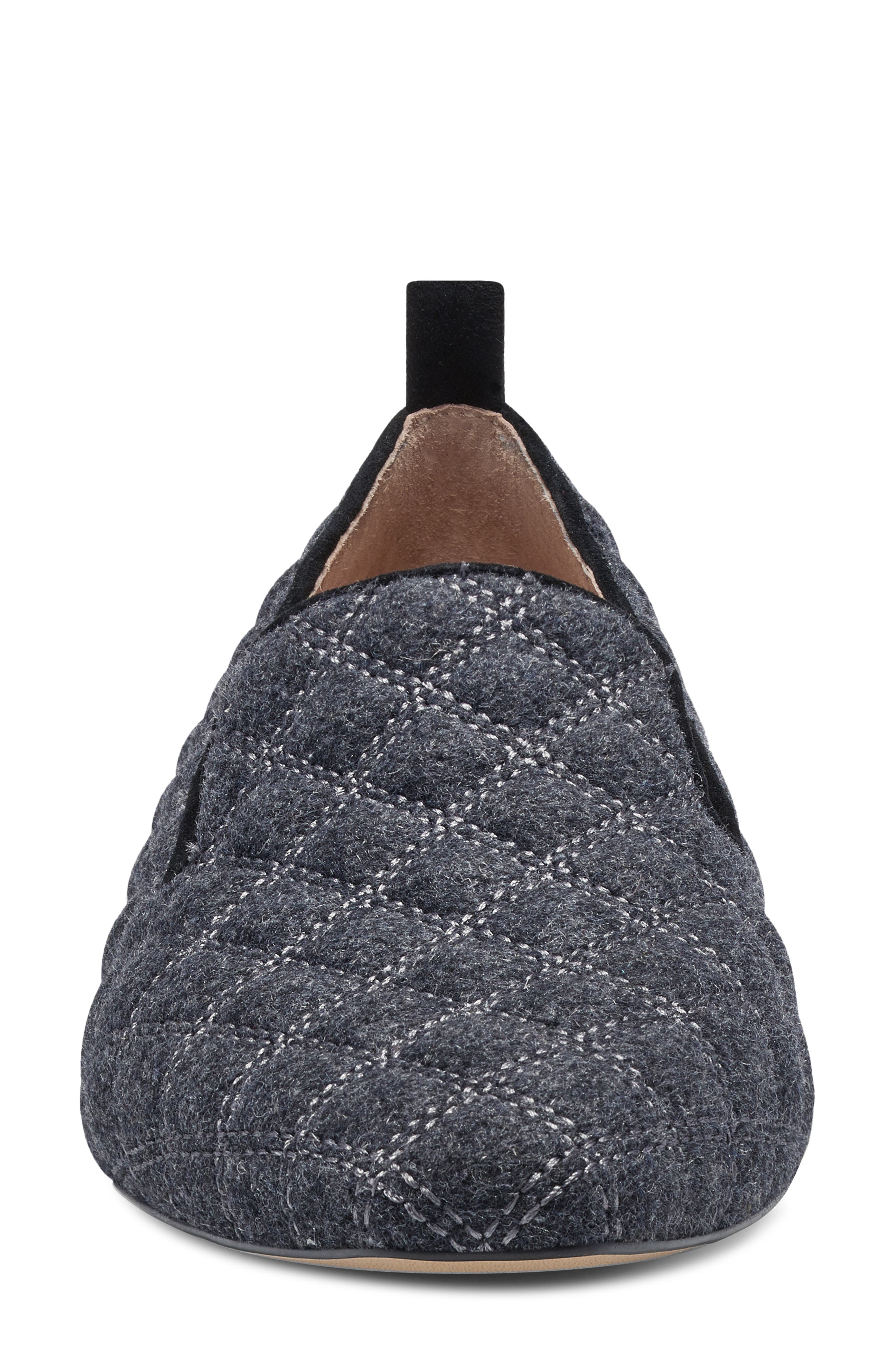 Alanea Flat, Alternate, color, GRAPHITE FABRIC