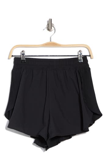 Marika Lilian Pleated Shorts In Black
