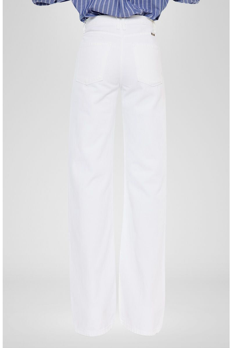Montana Ultra High Rise 90's Flare Jeans, Alternate, color, White