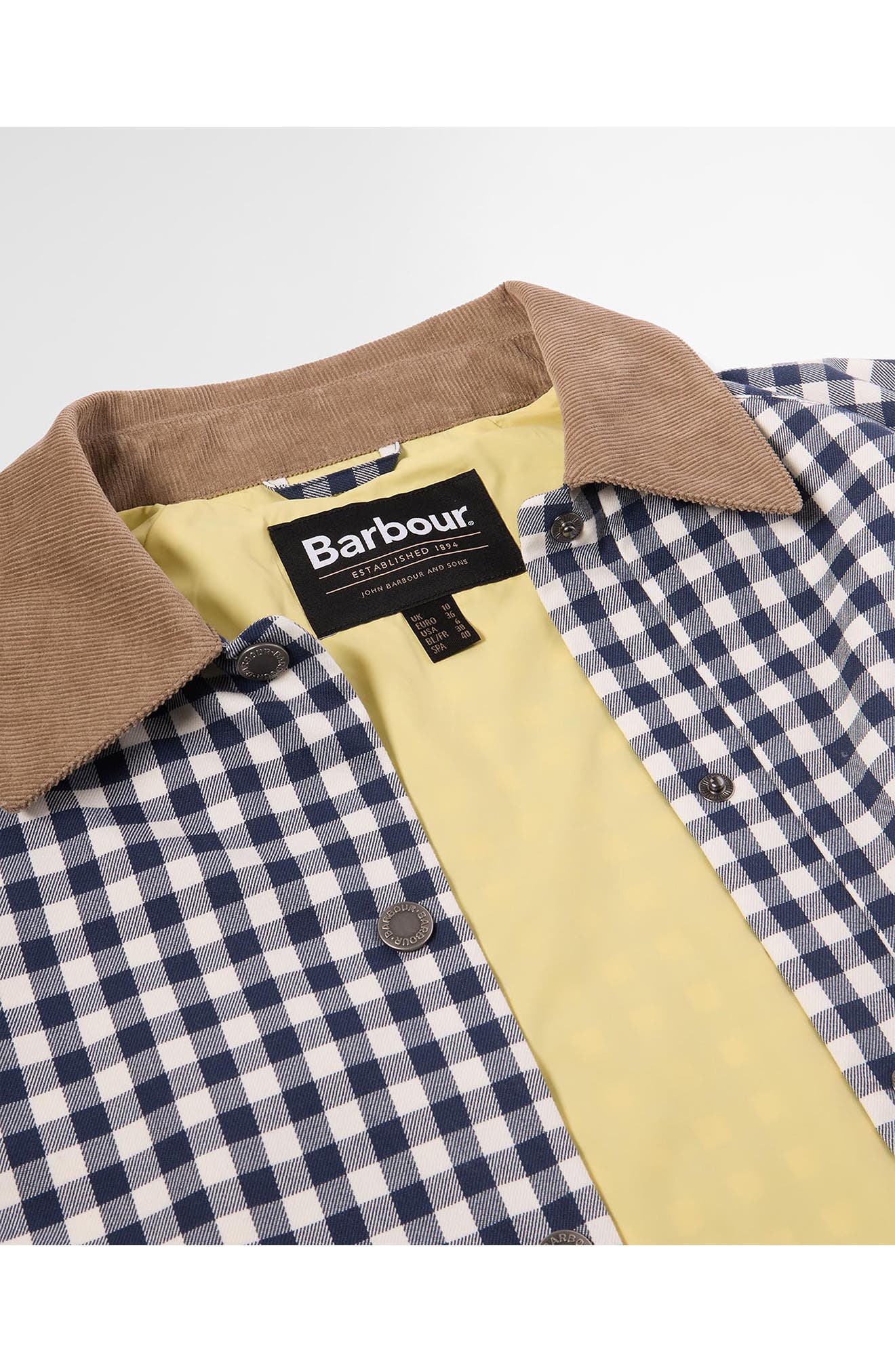 Женские куртки Barbour Ovingham Check Print Jacket — фото 7