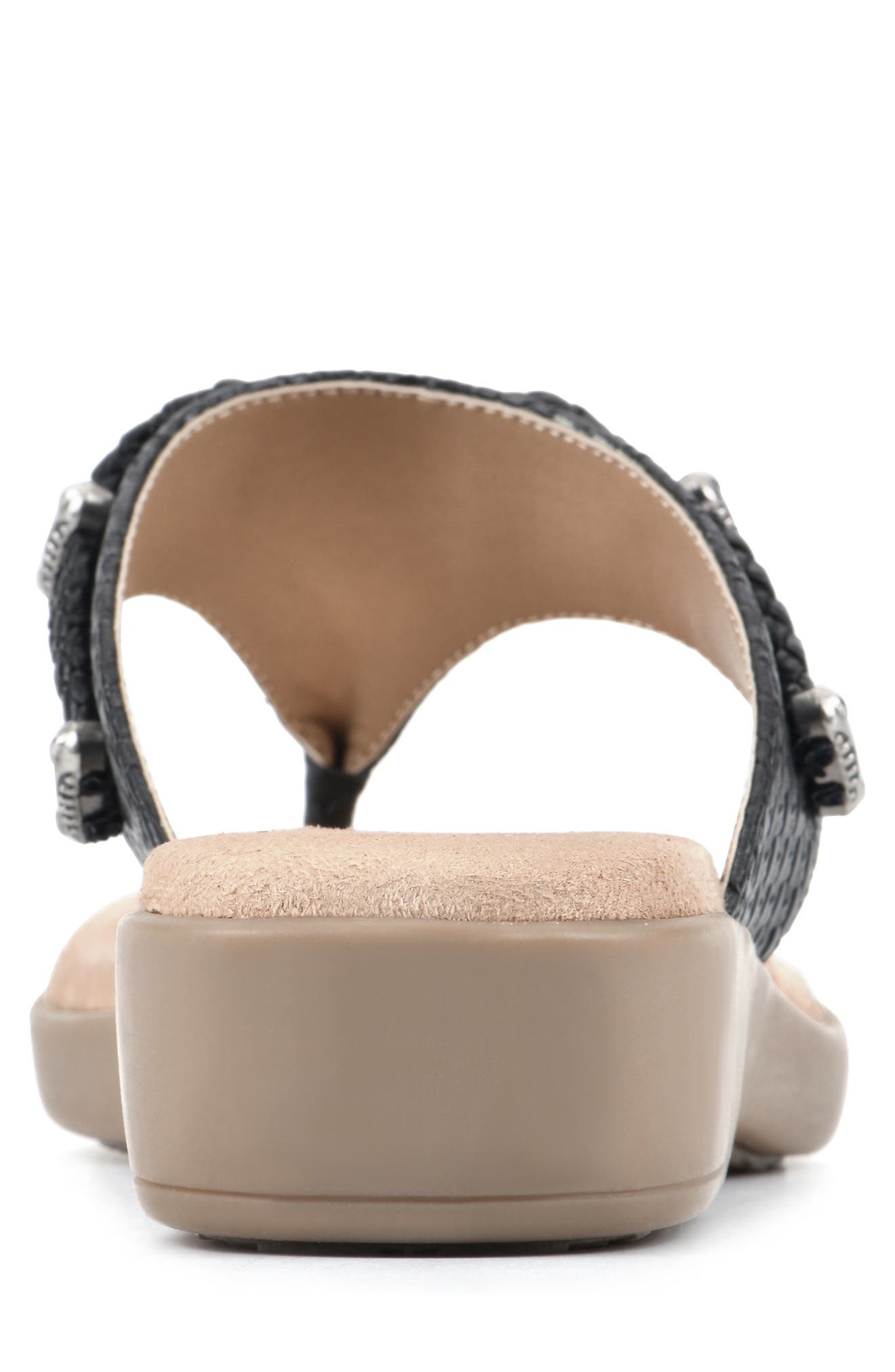 CLIFFS BY WHITE MOUNTAIN Bailee Sandal, Alternate, color, Black Woven