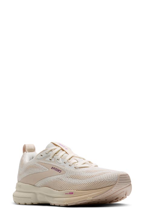 Trace 4 Running Shoe (Women)