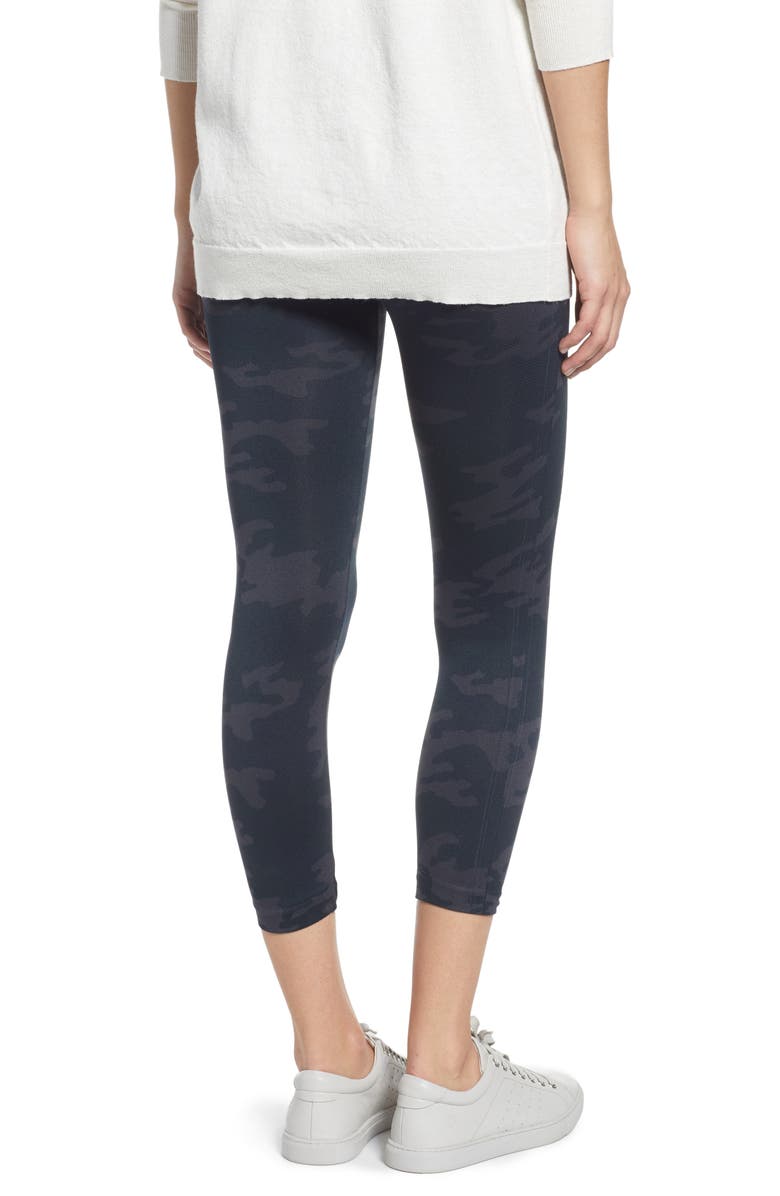 SPANX<sup>®</sup> SPANX Look At Me Now Crop Seamless Leggings, Alternate, color,