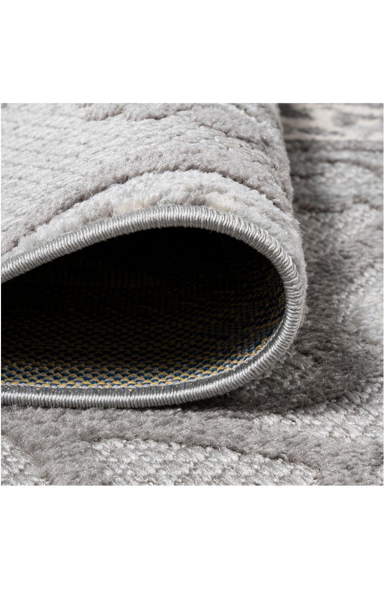 JONATHAN Y Julien Paisley High-Low Light Indoor/Outdoor Area Rug, Alternate, color, Light Gray/Ivory