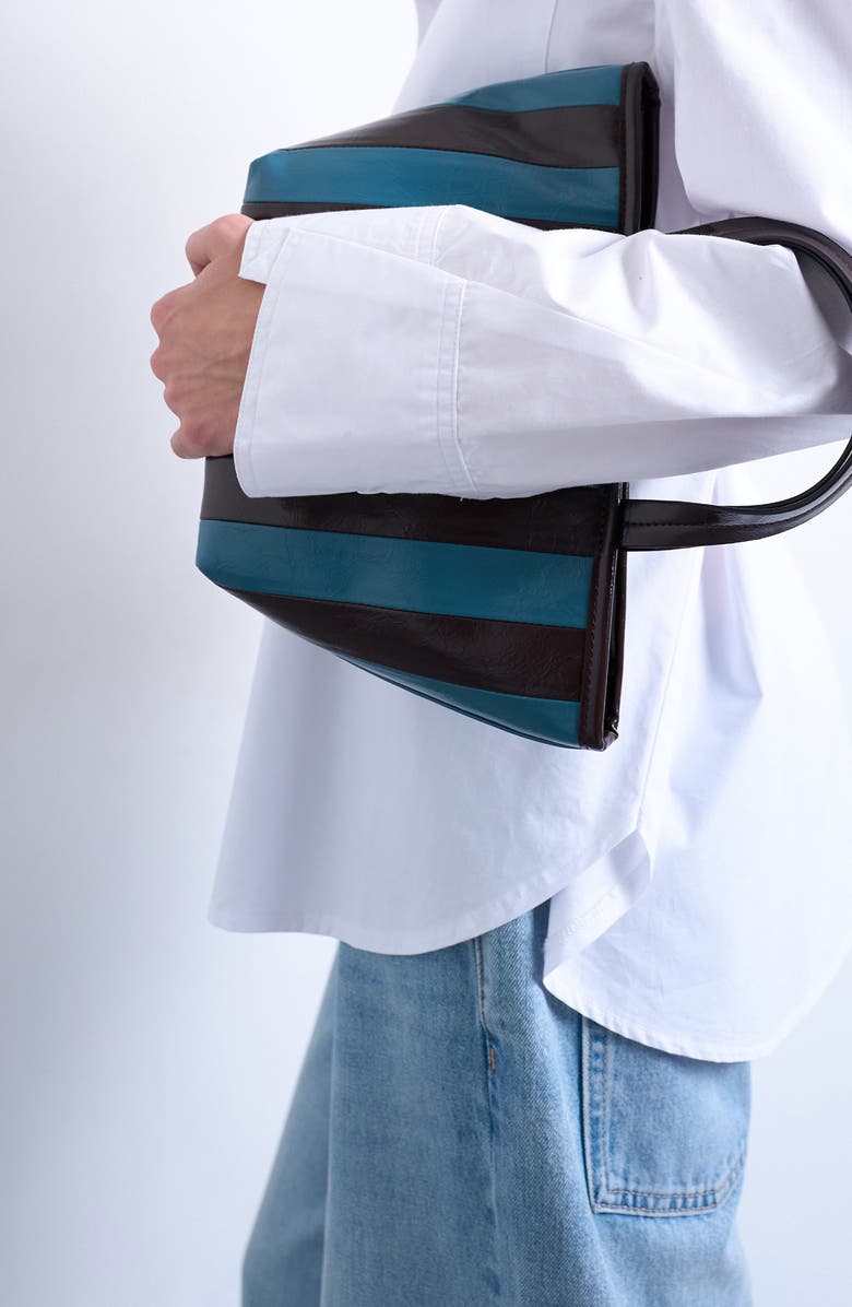 Topshop Darted Cuff Oversize Button-Up Shirt, Alternate, color, White