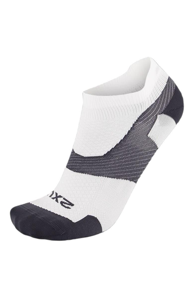 2XU Vectr Ultralight 1/4Crew Socks, Alternate, color, White/Grey