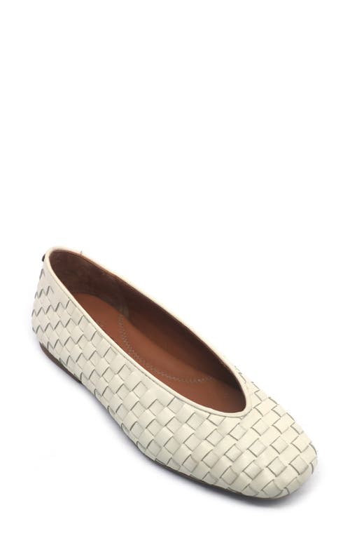Gentle Souls By Kenneth Cole Willow Woven Flat In Stone Leather