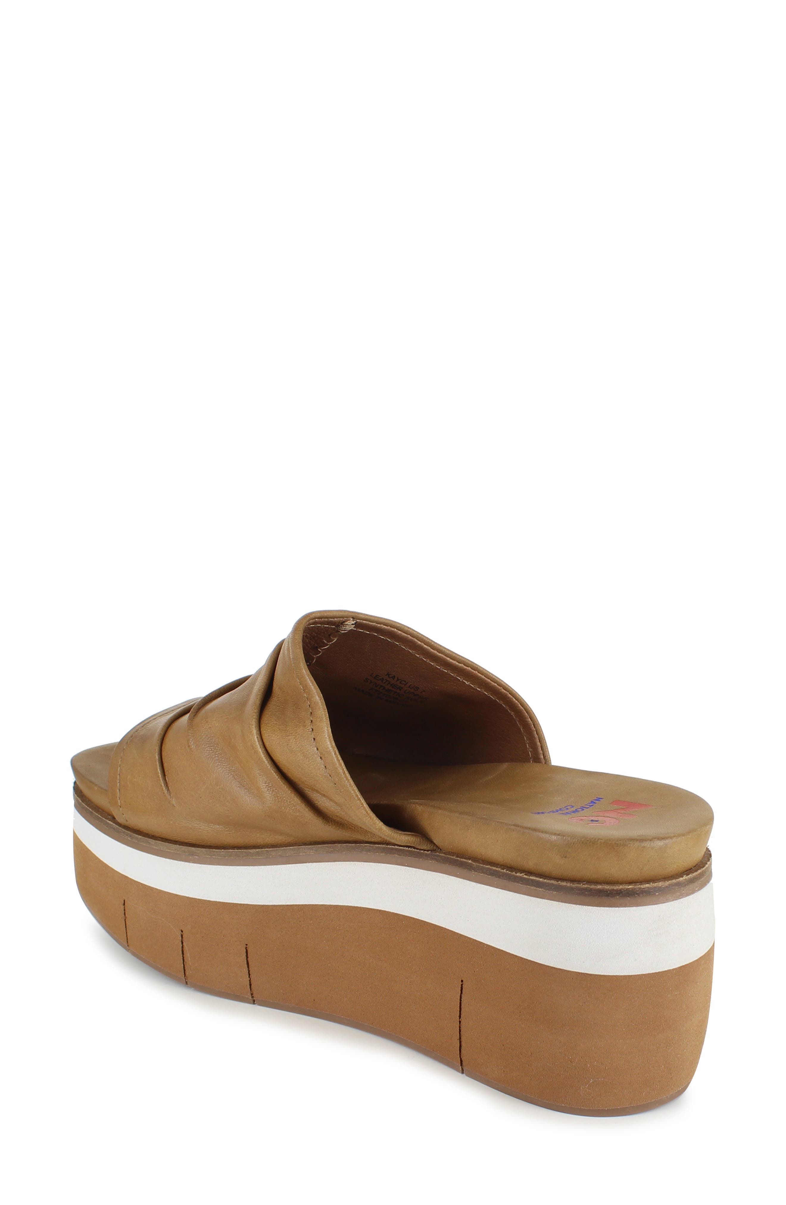 Kayci Scrunched Platform Slide Sandal, Alternate, color, TAN LEATHER