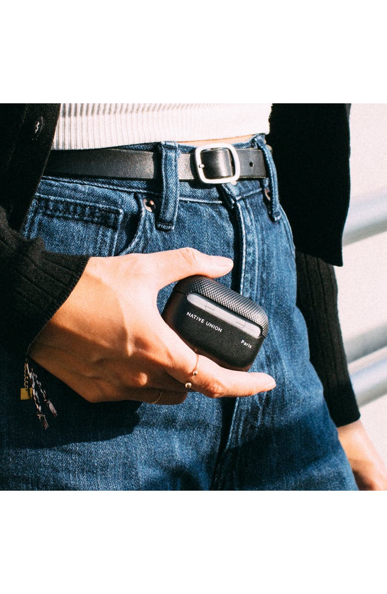 Native Union (Re)Classic Case AirPods Pro, Alternate, color, Black