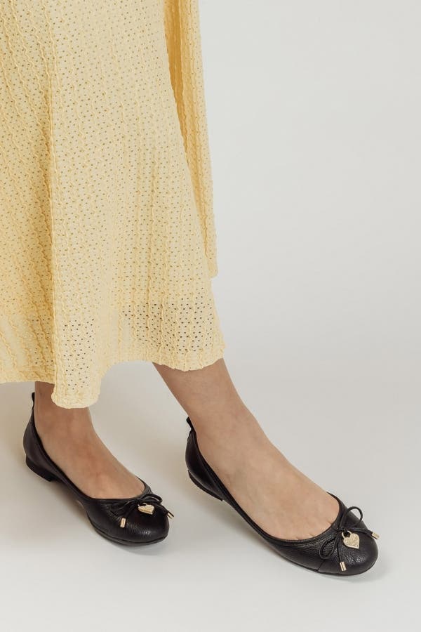 Muse Ballet Leather Flats, Alternate, color, Black