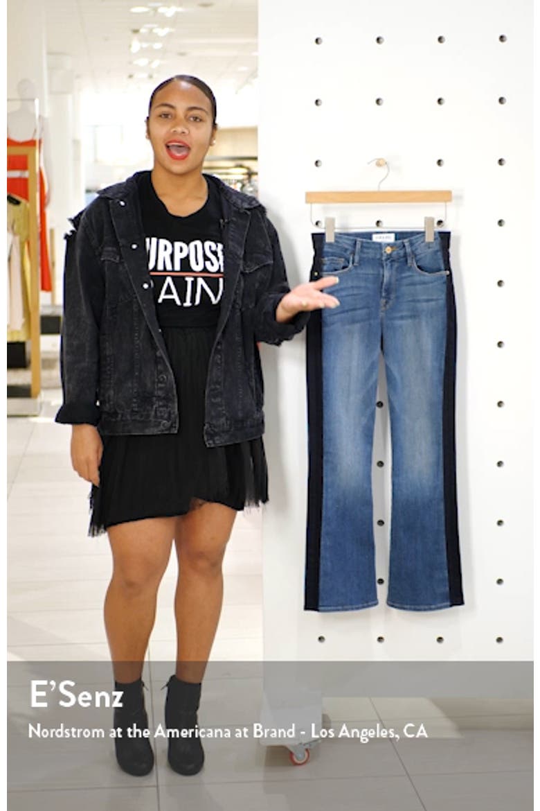 Le Crop Mini Boot Jeans video