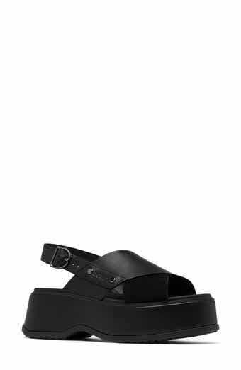 SOREL Dayspring Crisscross Sandal