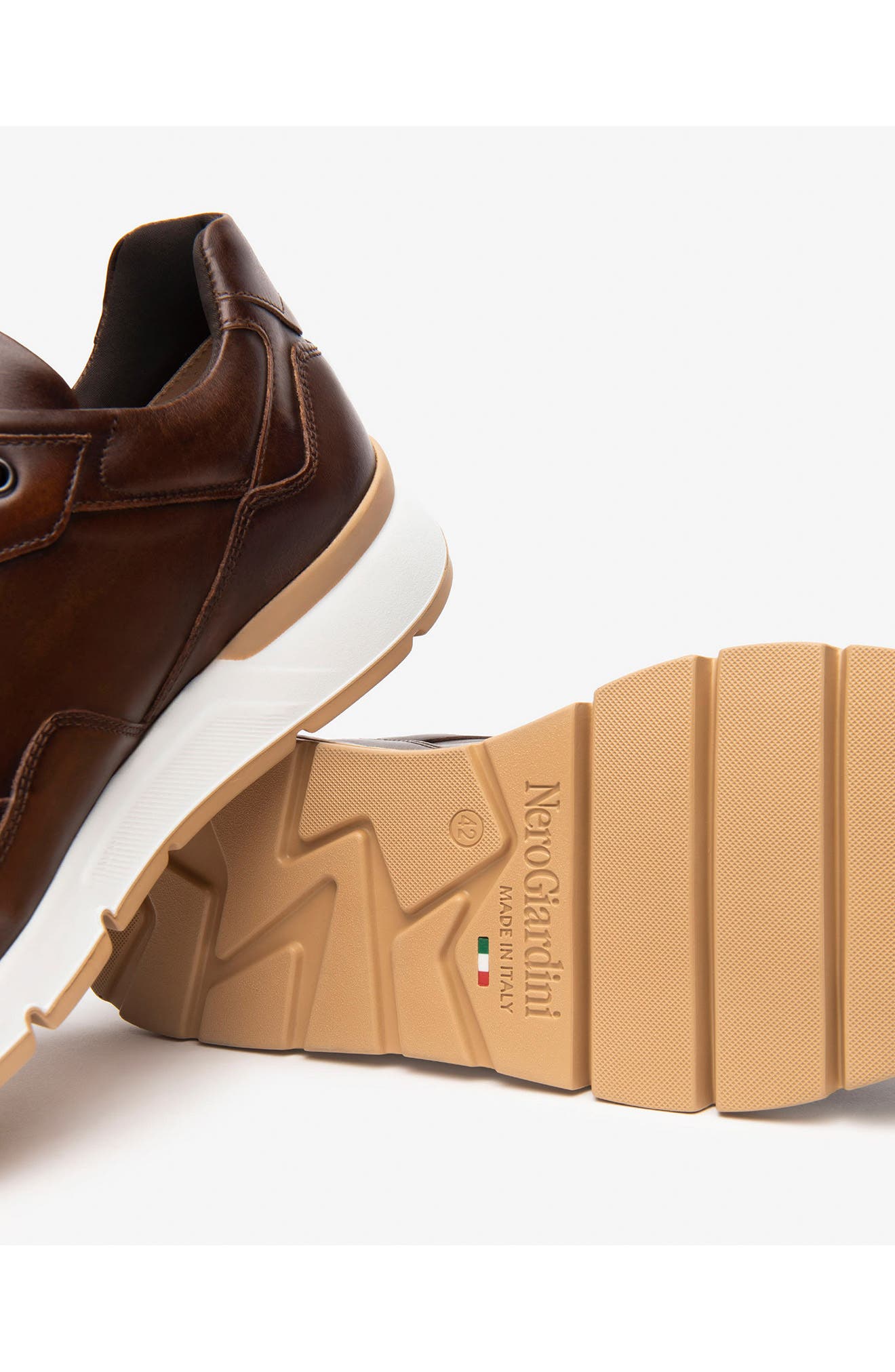 NeroGiardini Low Top Sneaker, Alternate, color, Chocolate