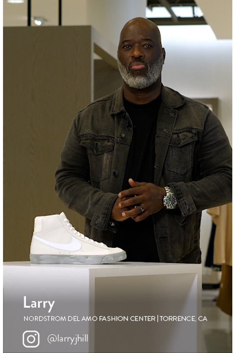 Blazer Mid '77 EMB Sneaker video