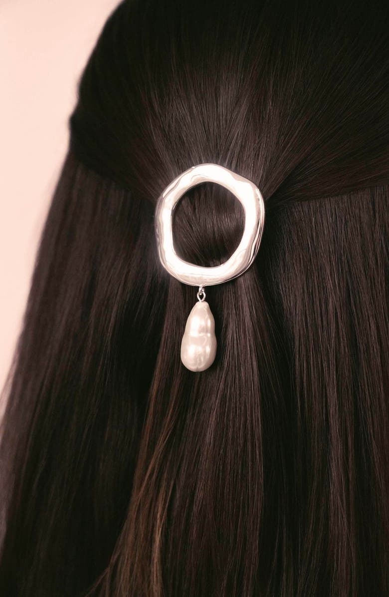 Ettika Open Circle Imitation Pearl Barrette, Alternate, color, Silver