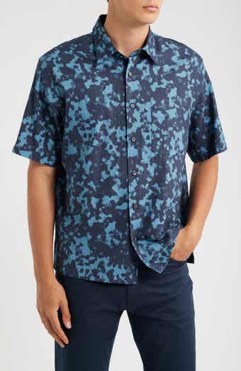 Weekend Short Sleeve Seersucker Button-Up Shirt