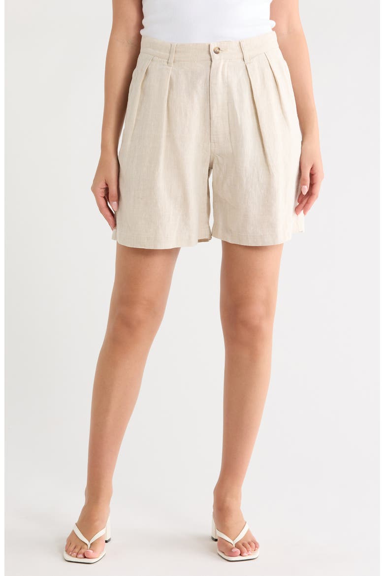 Double Pleat Linen Shorts, Main, color, NATURAL WHITE LINEN