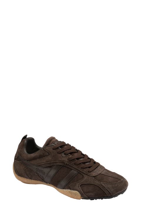 Corva Leather Sneaker