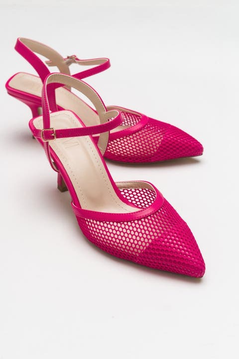 Chic Mesh Pointed Toe Pump