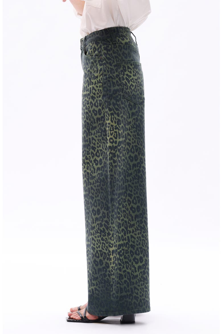 Ombré Leopard Print High Waist Barrel Jeans, Alternate, color, GREEN