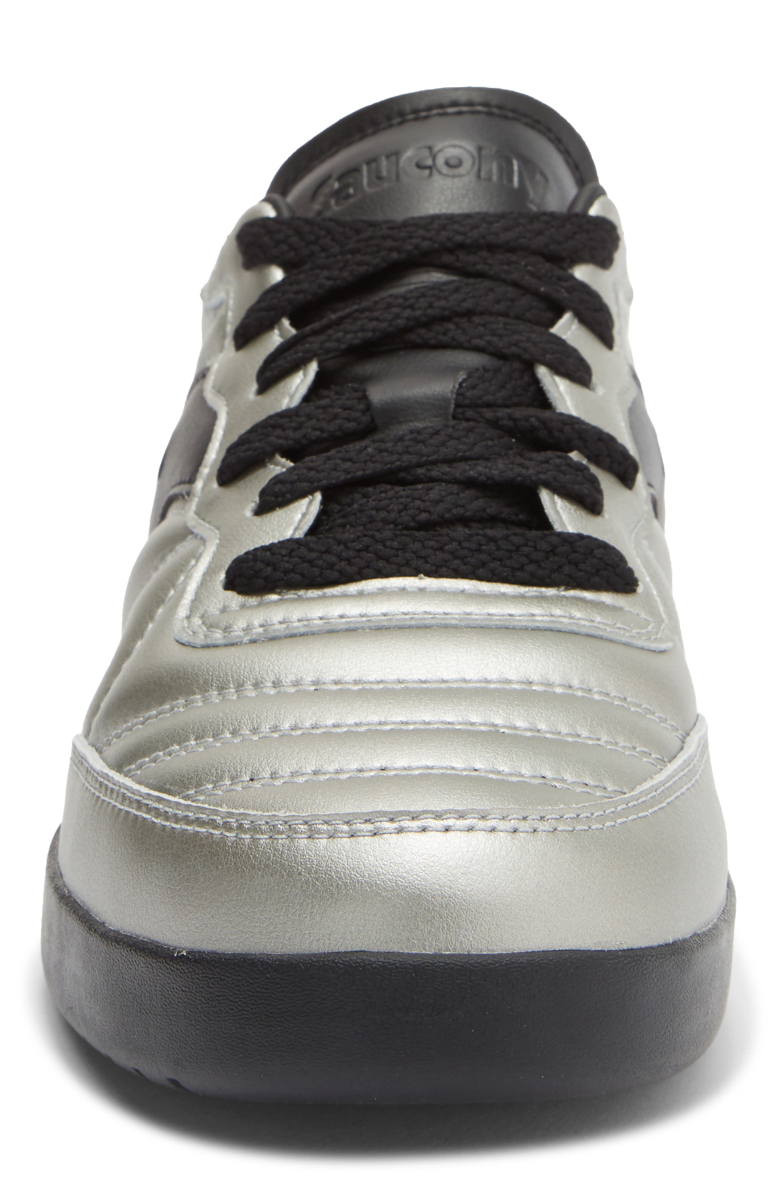 Saucony Gender Inclusive 586i Sneaker, Alternate, color, Silver/ Black