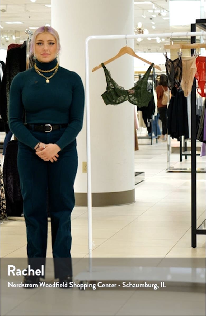 Daisy Lace Underwire Bra, sales video thumbnail