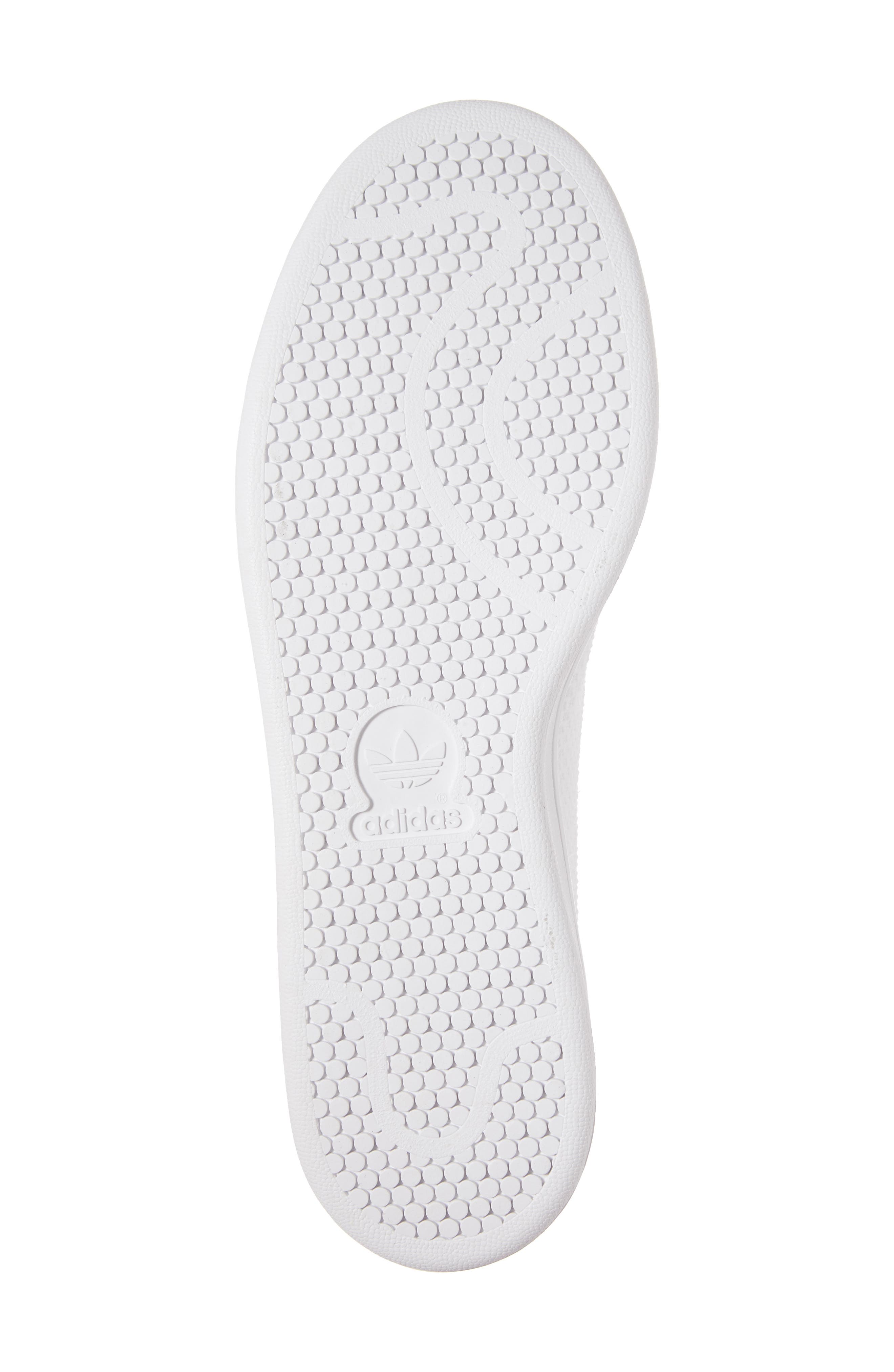 Stan Smith Primeknit Sneaker, Alternate, color, WHITE/ WHITE/ CORE BLACK