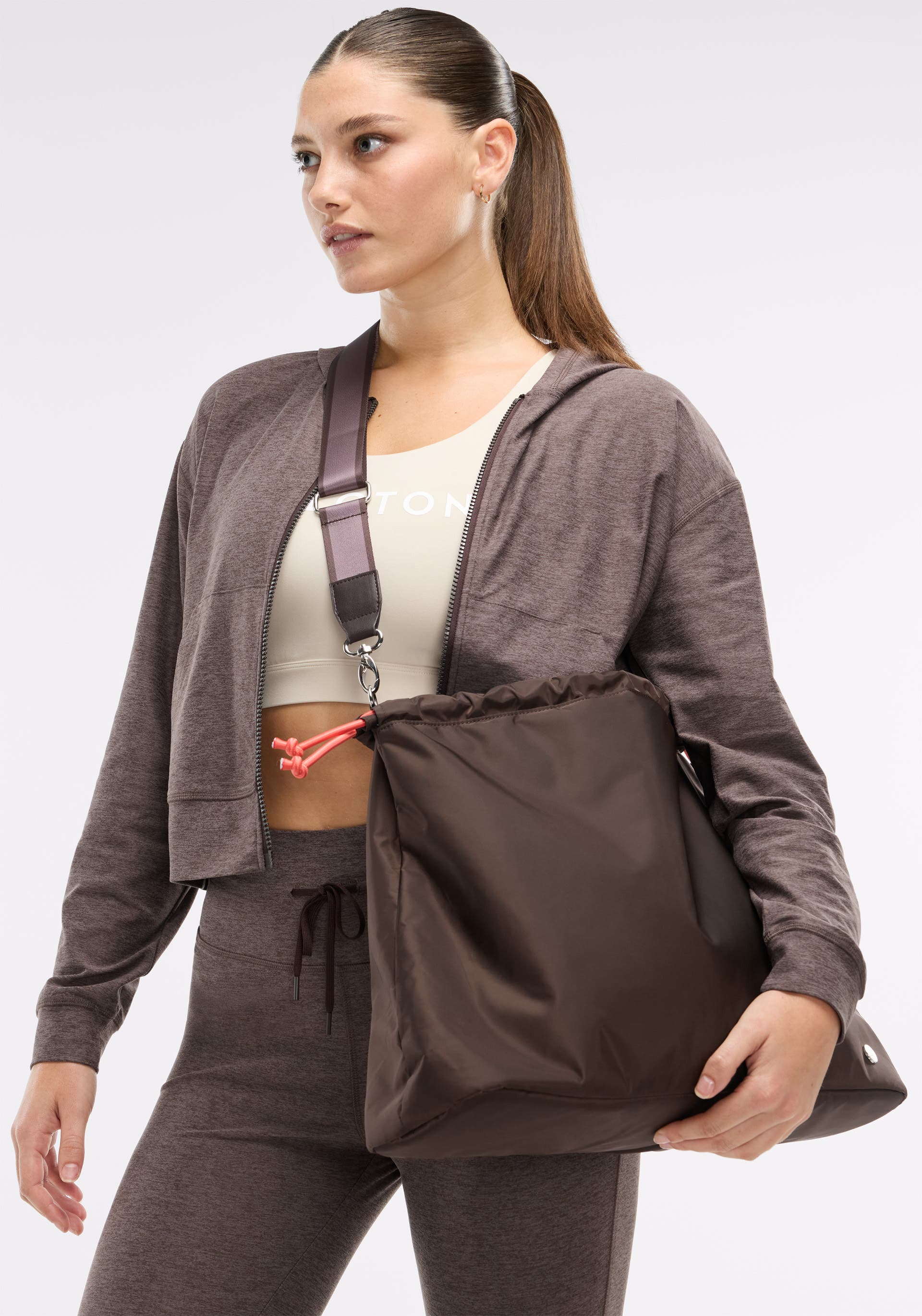 Peloton Cinch Sack Crossbody Bag, Alternate, color, Cocoa