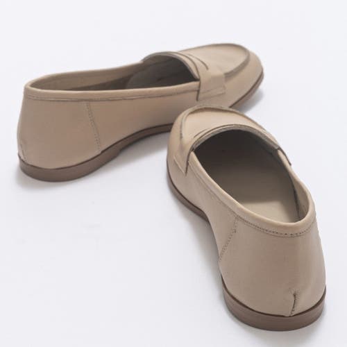 Forever & Always Shoes Women's Neutrals Dorothy - Beige Leather Loafers In Beige Leather