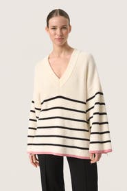 Soaked in Luxury SLMusling V-neck Loose Fit Pullover