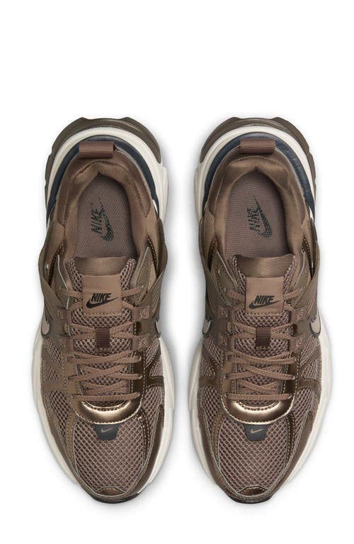 Nike V2k Run Sneaker