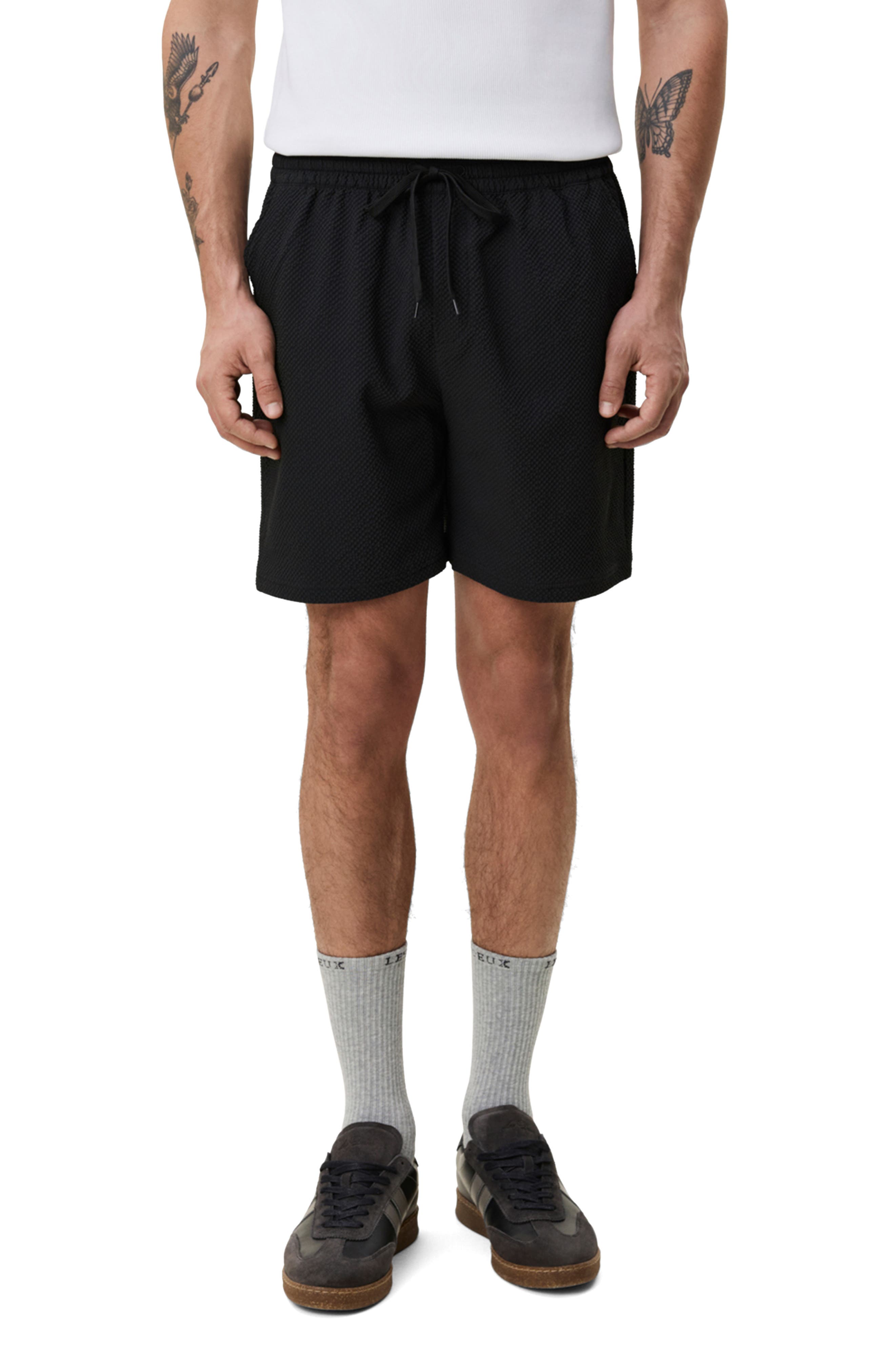 TAP SHOE BLACK
