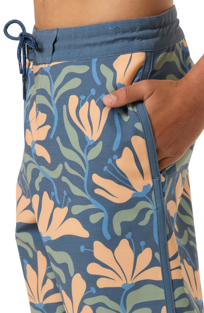 O'Neill Kids' Cruzer Stripe Scallop Board Shorts, Alternate, color, Dark Slate