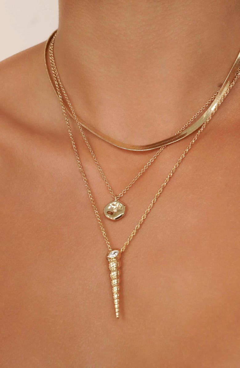 Ettika Saint Tropez Shell Charm Layered Necklace, Alternate, color, Gold