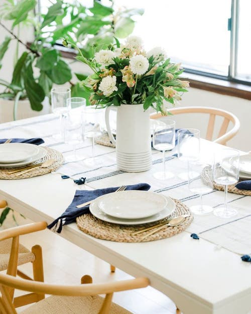 Creative Women Ribbons Cotton Table Runner In White