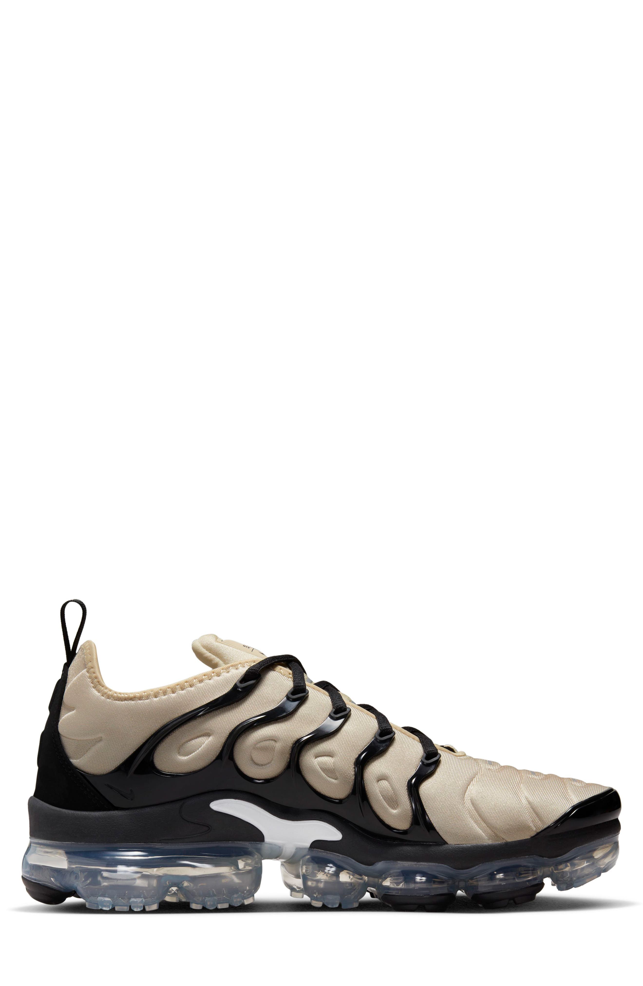 Nike Air VaporMax Plus Sneaker, Alternate, color, 