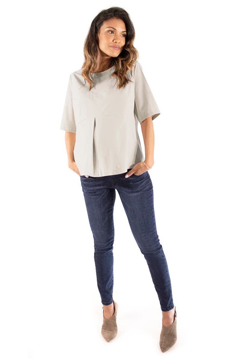 Ingrid & Isabel<sup>®</sup> Animal Print Zip Back Maternity Top, Alternate, color, Pelican