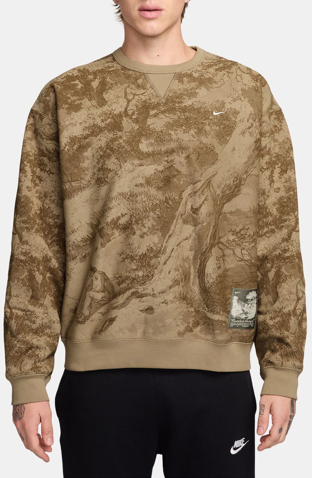 nike solo swoosh fleece crew