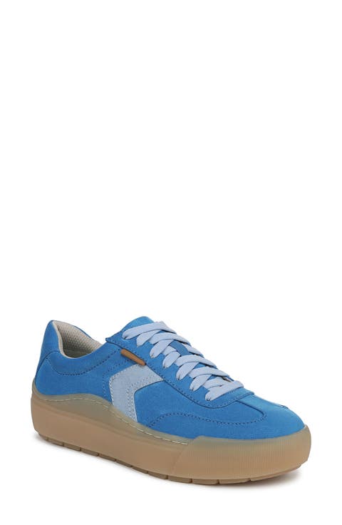 Time Off Win Low Top Sneaker (Women)