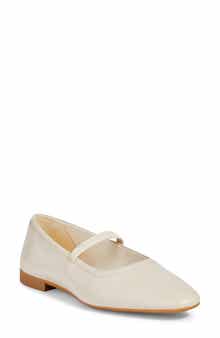 Sibel Mary Jane Flat