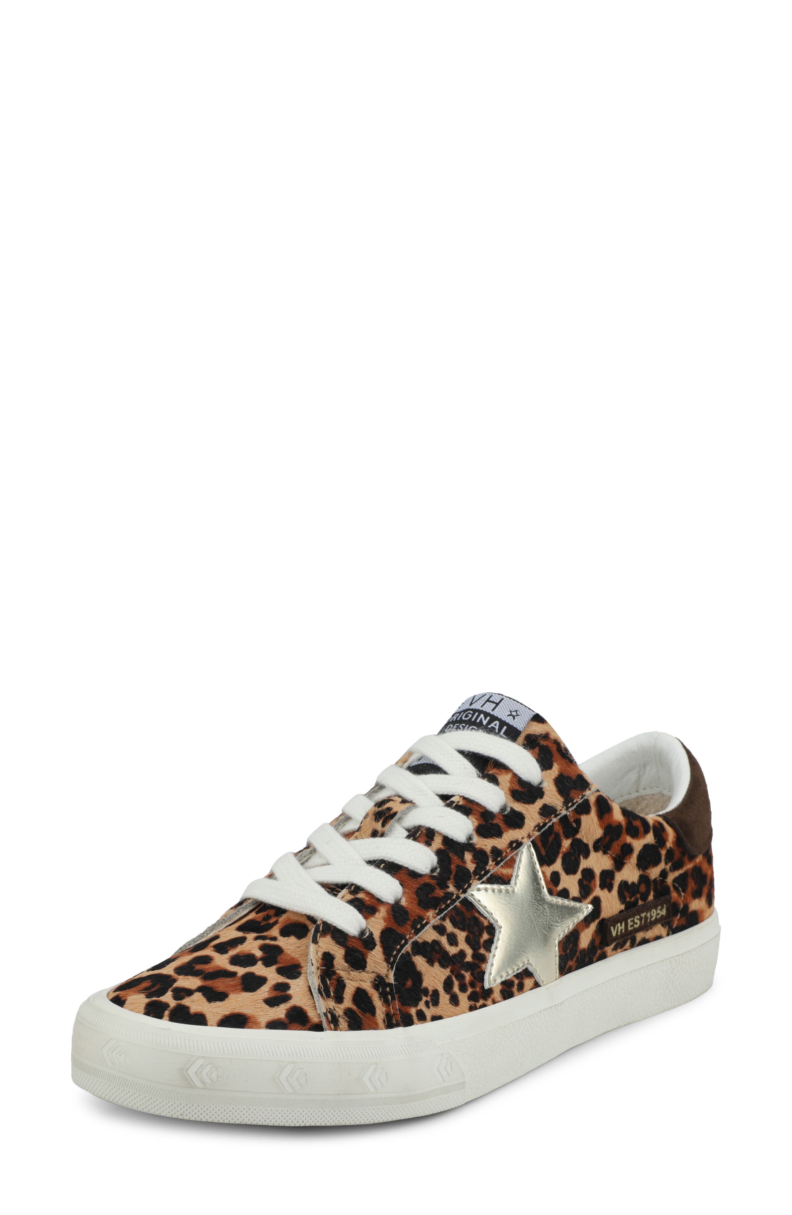 WILD LEOPARD