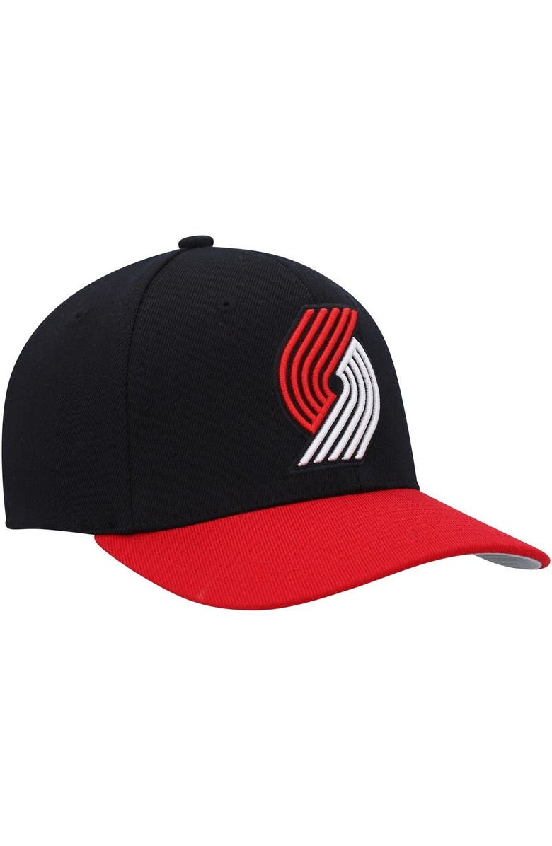 Mitchell & Ness Men's Mitchell & Ness Black/Red Portland Trail Blazers MVP Team Two-Tone 2.0 Stretch-Snapback Hat, Alternate, color,