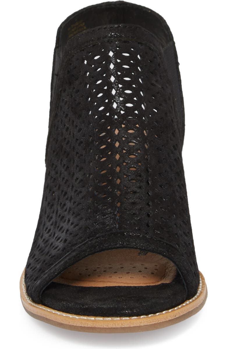 Söfft Nalda Sandal, Alternate, color,