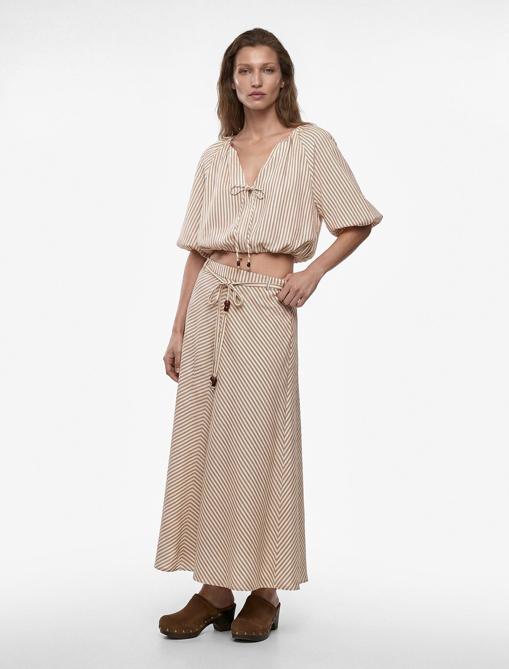 selected BROWN STRIPE