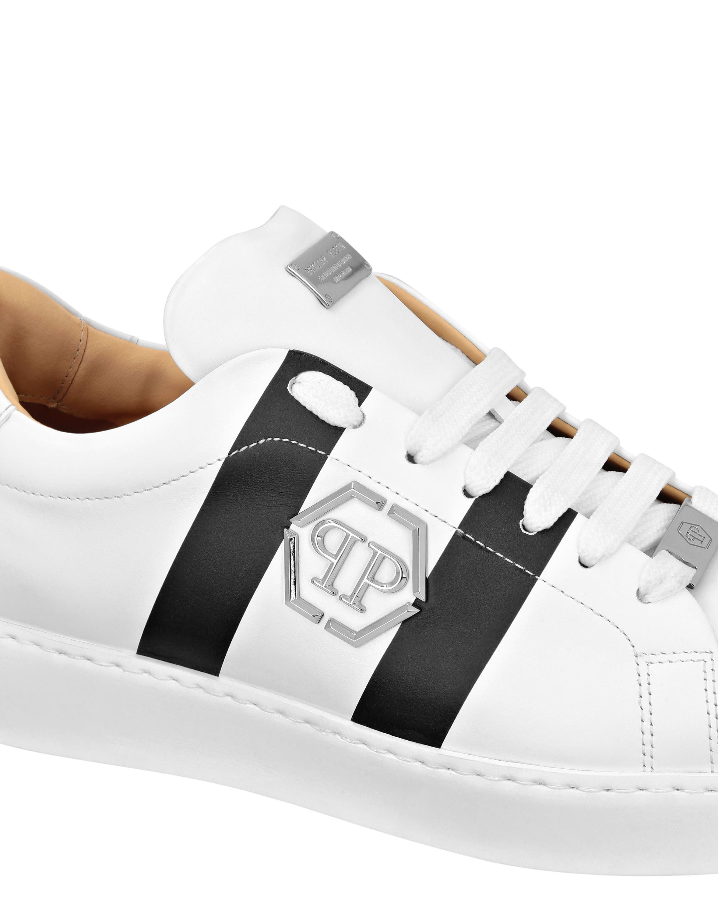 Leather Lo-Top Sneakers Hexagon Ultra Unisex, Alternate, color, white/black