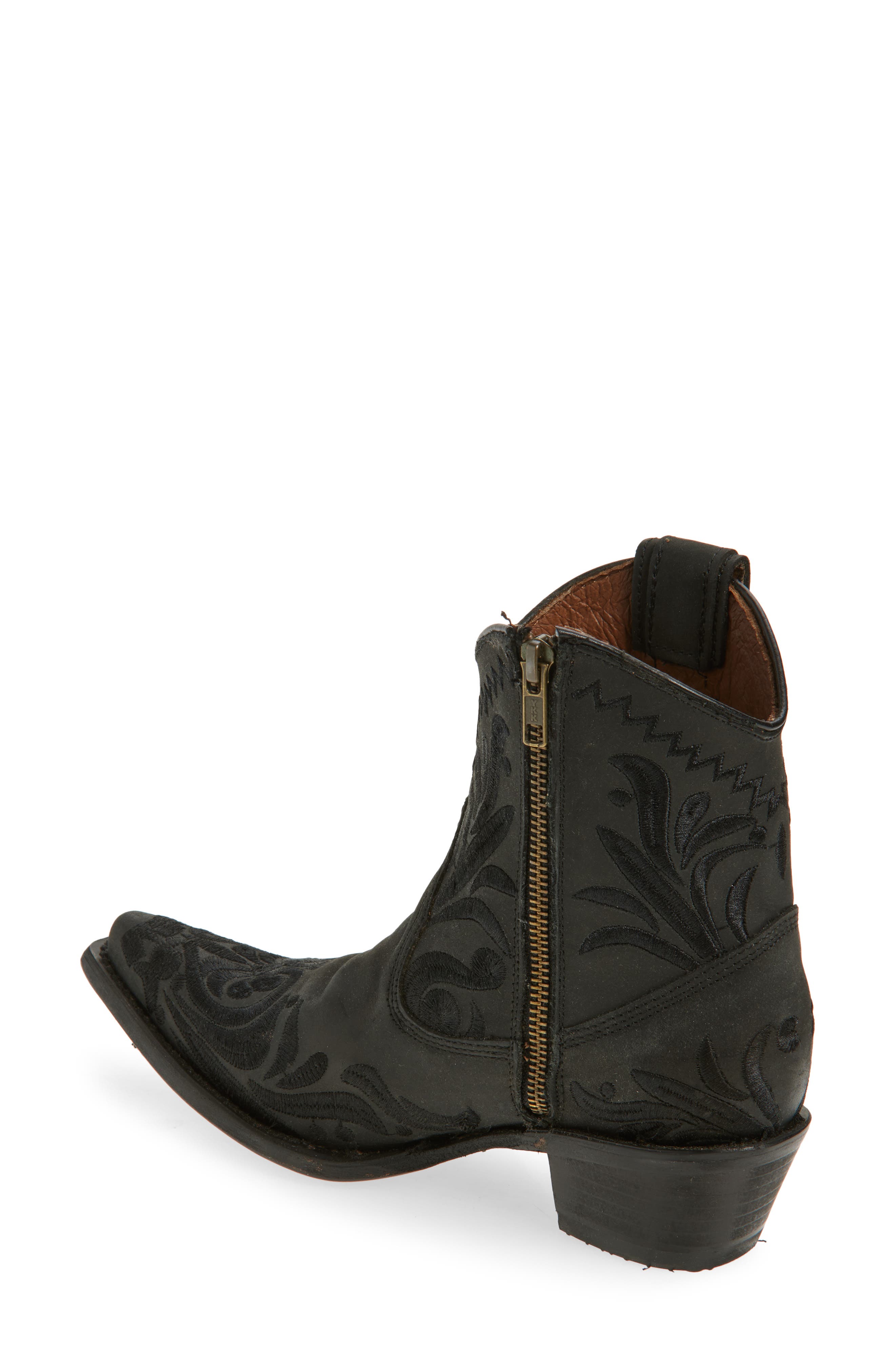 CIRCLE G Embroidered Western Ankle Boot, Alternate, color, 